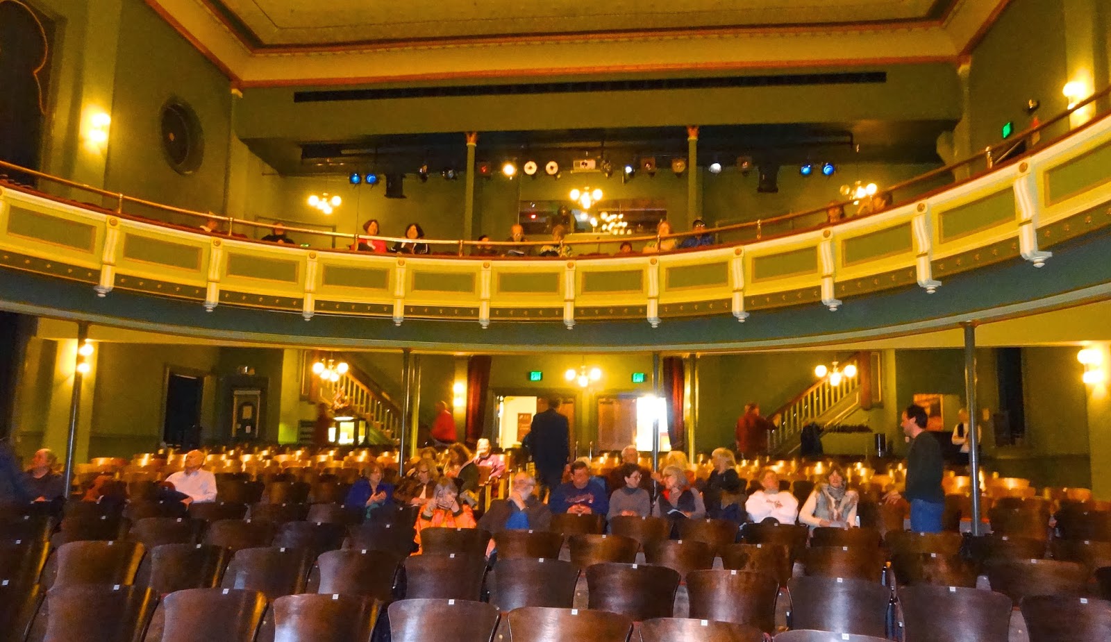 EARLY RISING ON CHAUTAUQUA LAKE Waiting For The Blizzard (Rocco's in