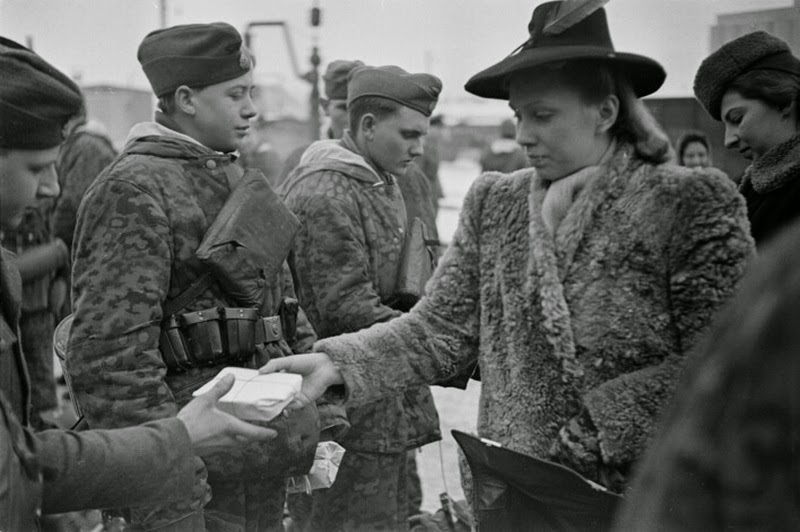 NAZI JERMAN: Foto 20. Waffen-Grenadier-Division der SS 