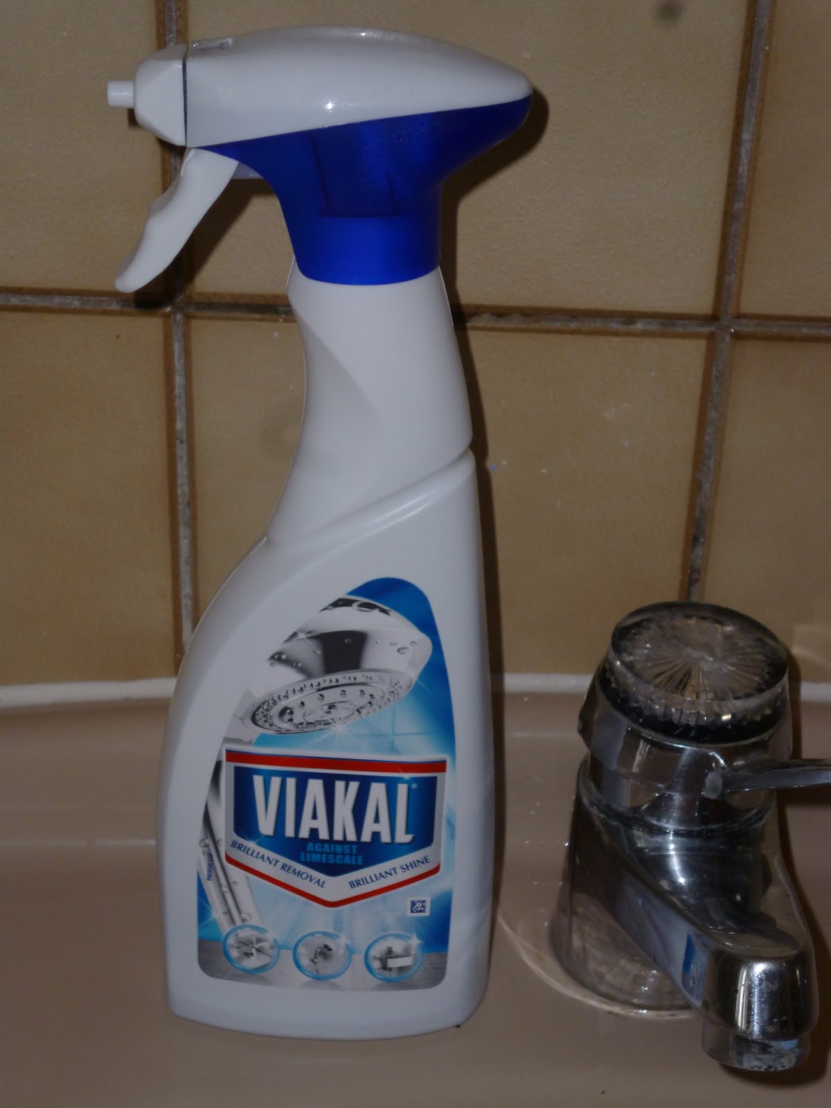 Madhouse Family Reviews: Viakal Limescale Remover review