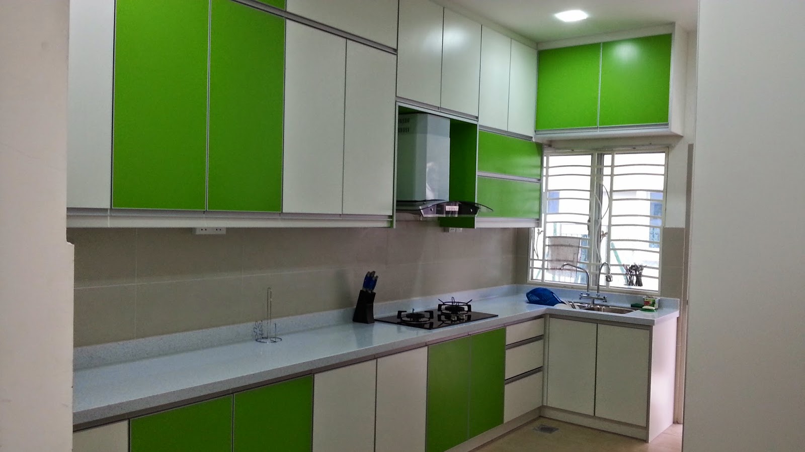 Kitchen murah Kitchen dan wardrobe murah.