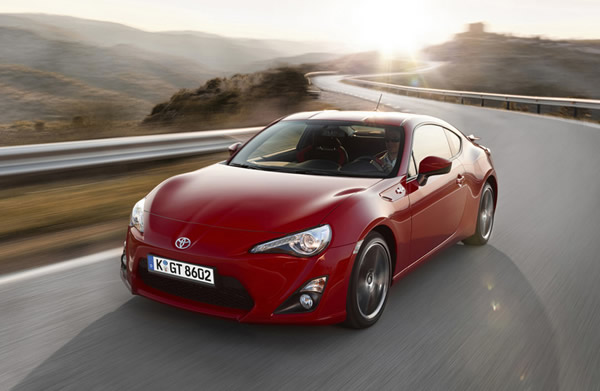 Toyota-GT86-01.jpg