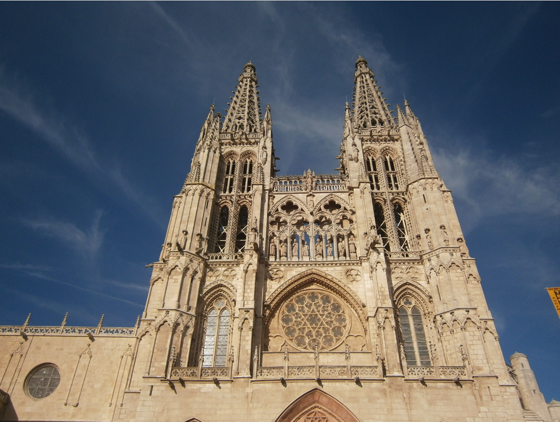 高層アパートから ブルゴスの大聖堂