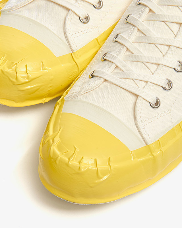 yellow commes des garcons