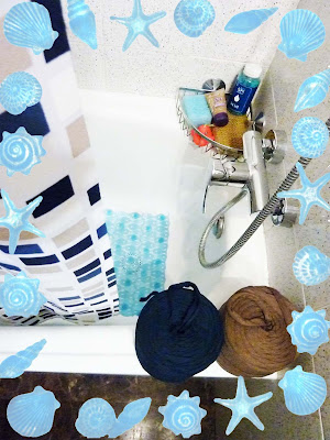 Sweet Faery Creations: Alfombra ovalada para baño en trapillo