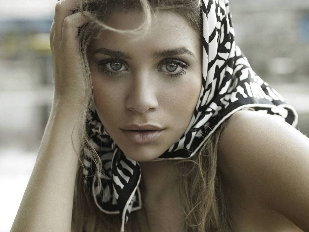 Hotties Wallpapers Olsen Twins Hot Wallpapers - vrogue.co