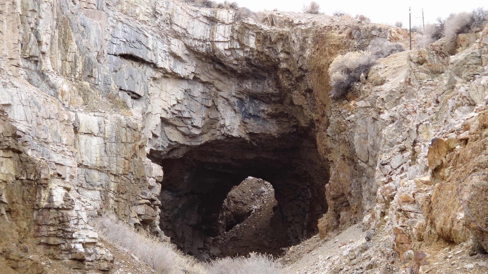 The Fly Syndicate Off Roading in Nevada The Tungsten Workings of the