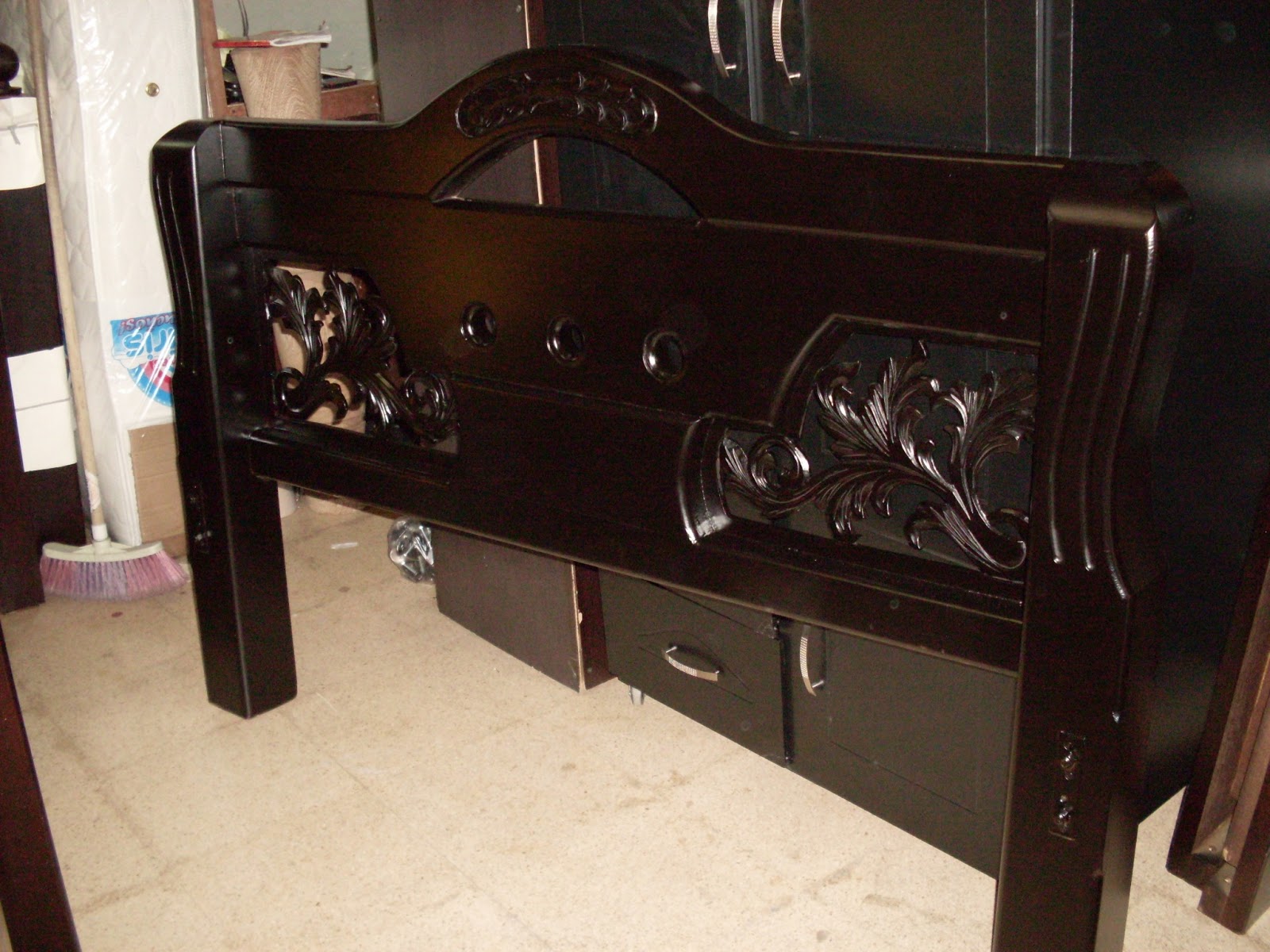 MUEBLES MODERNA: CAMAS