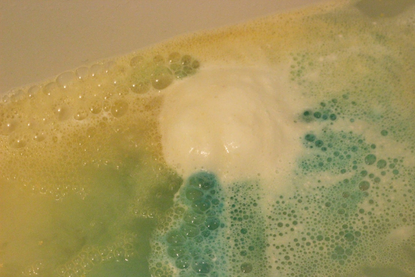 The first stage of the Lush Golden Wonder Bath ballistic