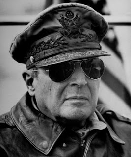 Douglas-MacArthur.jpg