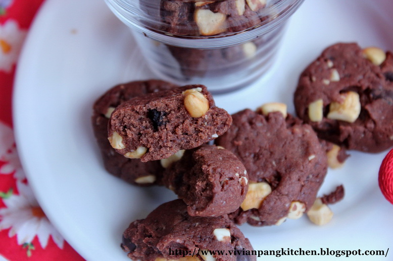 Vivian Pang Kitchen Brown Butter Chocolate CookiesCNY Cookies3