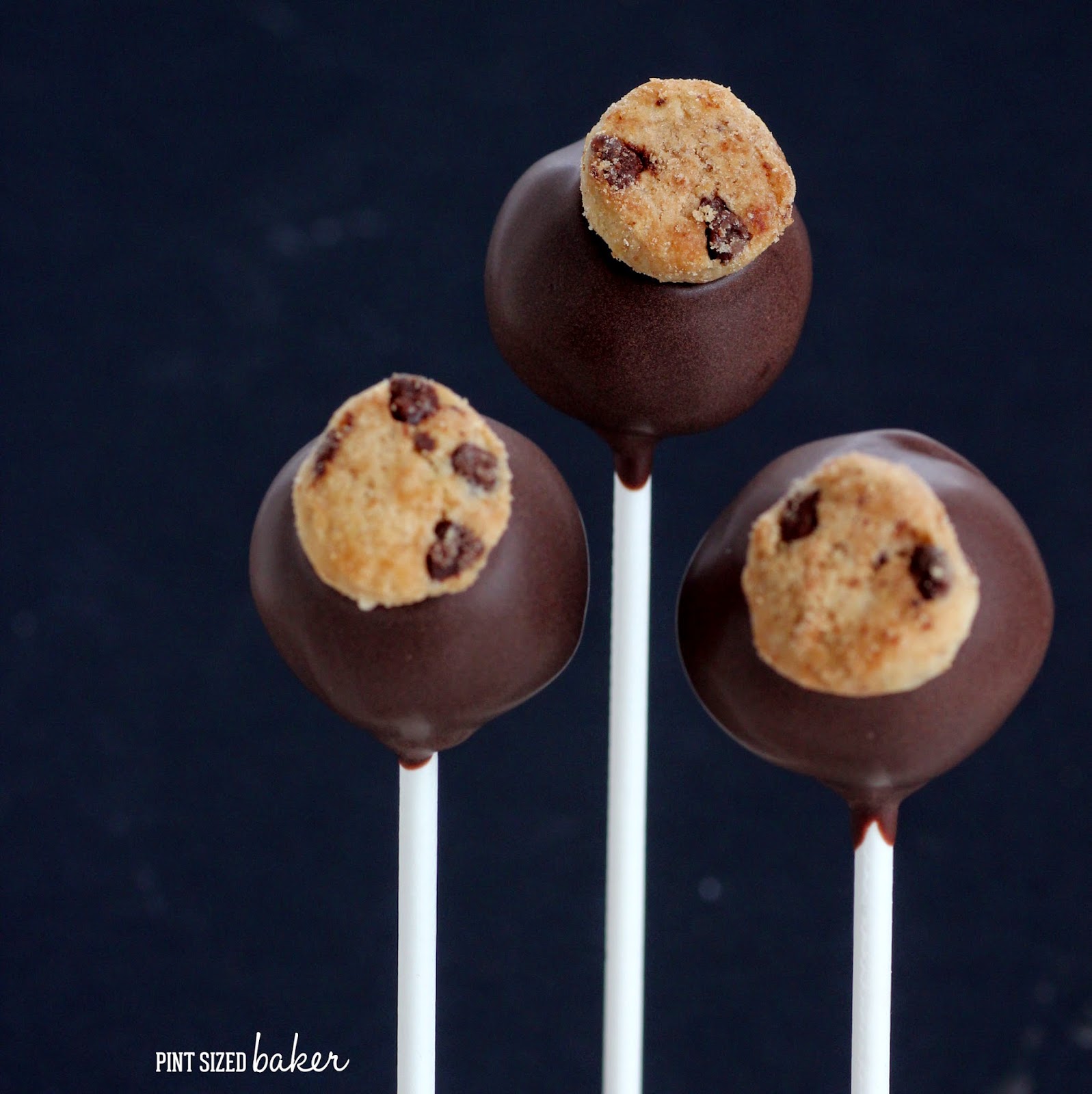 Everyone loves to eat raw cookie dough, now you can enjoy your Edible Cookie Dough Pops dipped in chocolate and topped with a mini chocolate chip cookie.