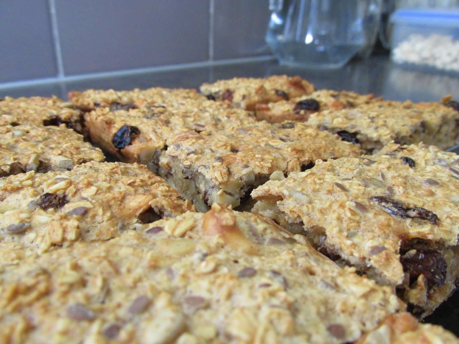 The Good Life Healthy Bites Muesli Slice