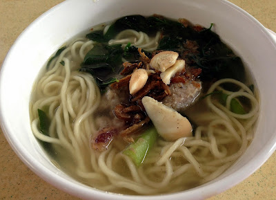 4.+China+Whampoa+Homemade+Noodles+-+Abalone+Clams+Hand+Made+You+Mian.JPG