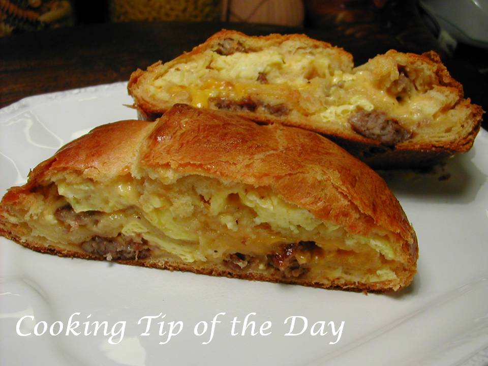 Cooking Tip of the Day Sausage Egg and Cheese Breakfast Ring