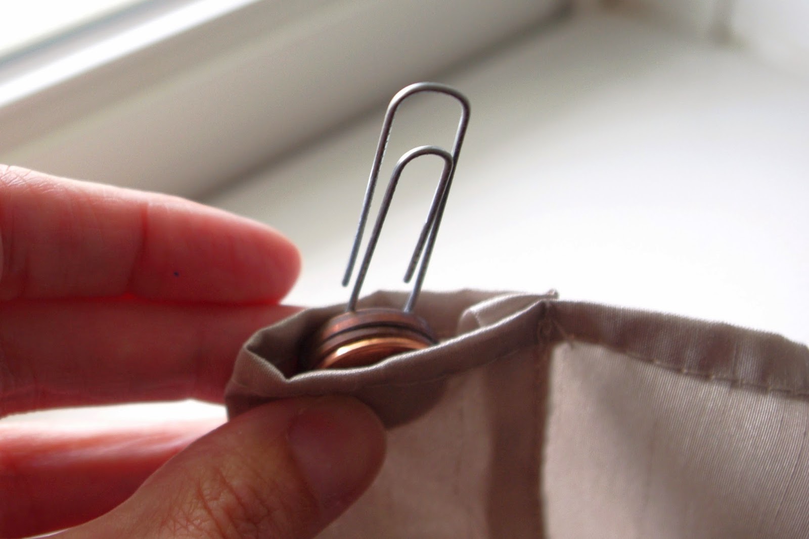 Homemade Curtain Weights (what pennies and paperclips can do) Robin