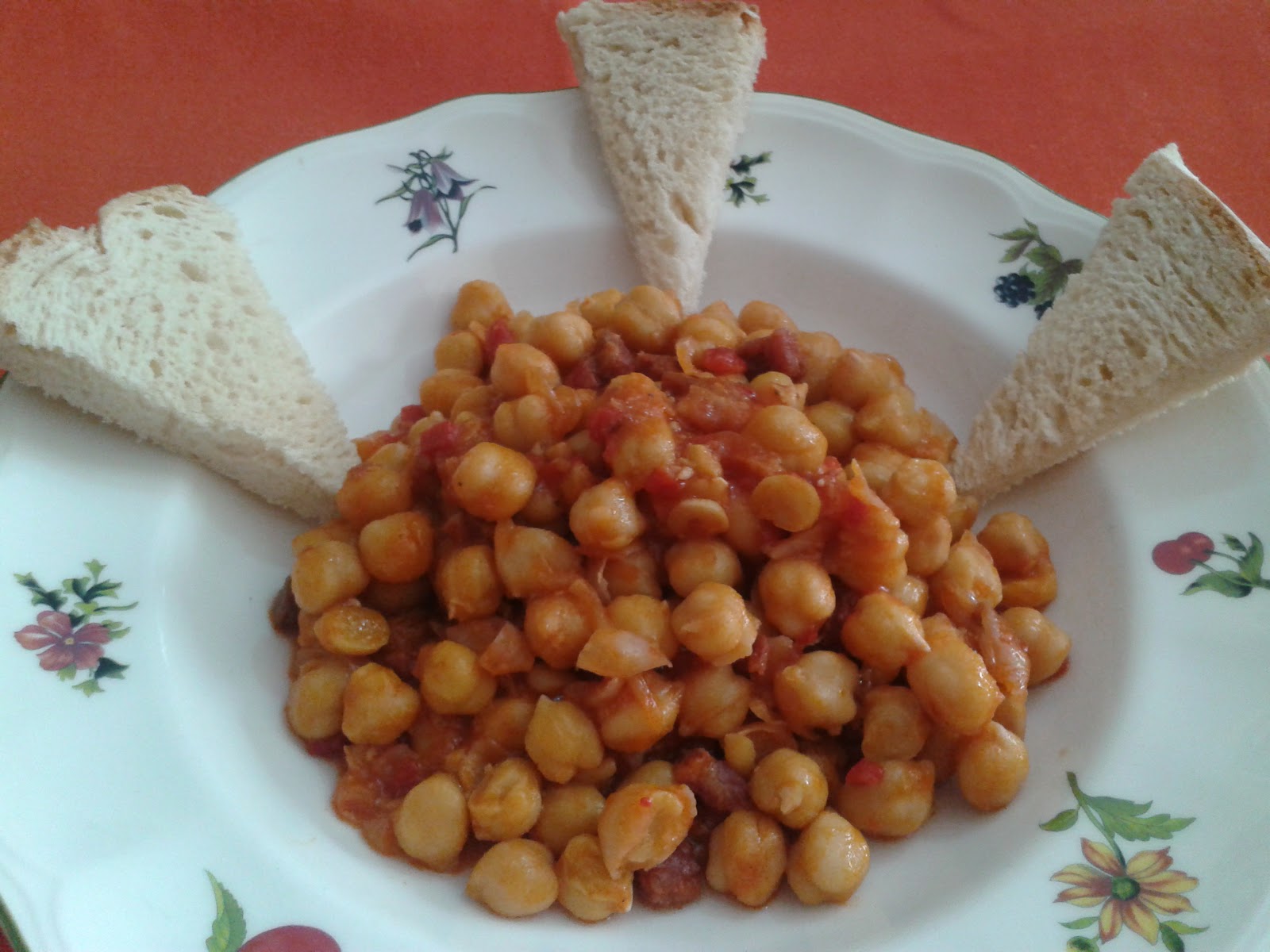 Las recetas de Mirieta Garbanzos a la Riojana