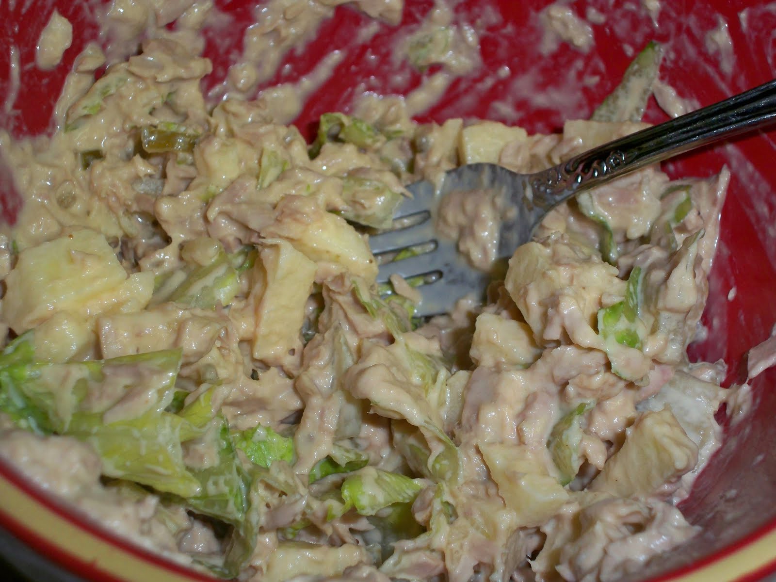 Gramma's in the kitchen AppleTuna Sandwich