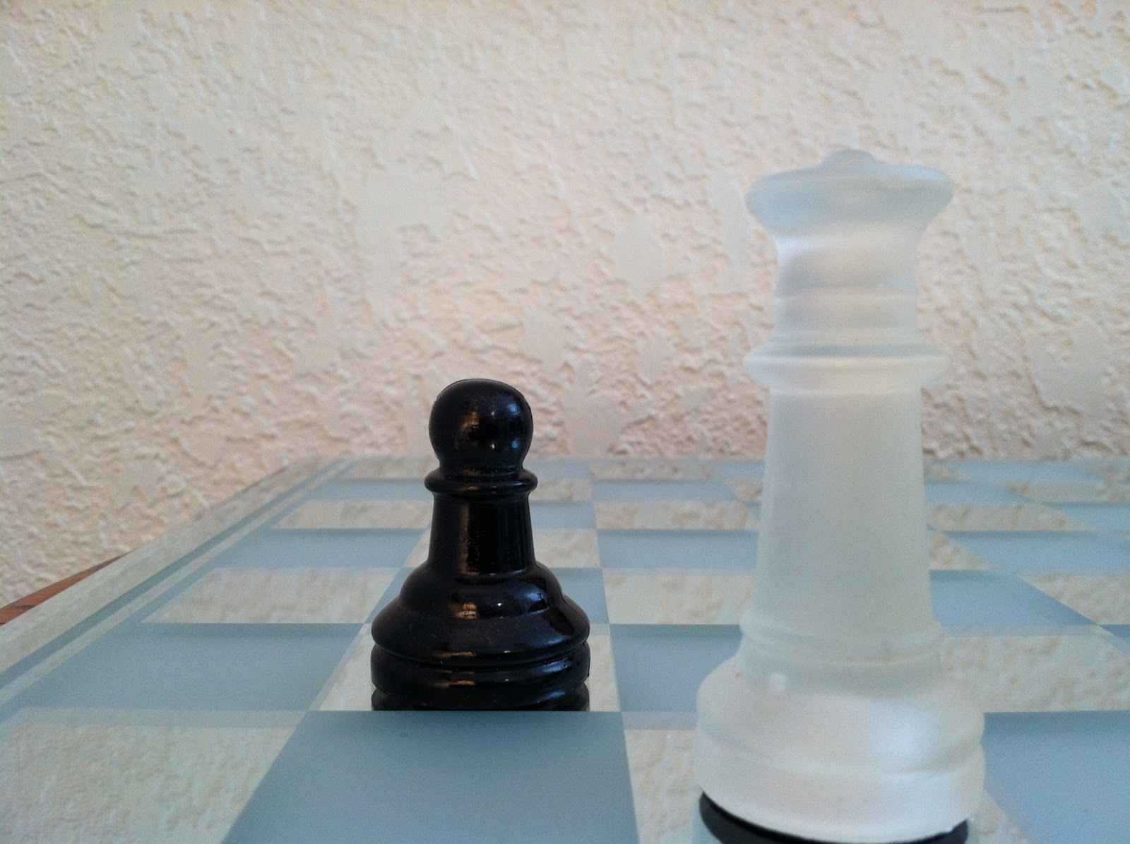 Marble Chess Board's Blog The Pawn Captures Uniquely