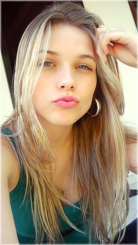 [Imagem: OgAAADS3Z_wcC4t-WCfoTHAnfeyl2X7Q3s6q8uk8...Am1T1U.jpg]