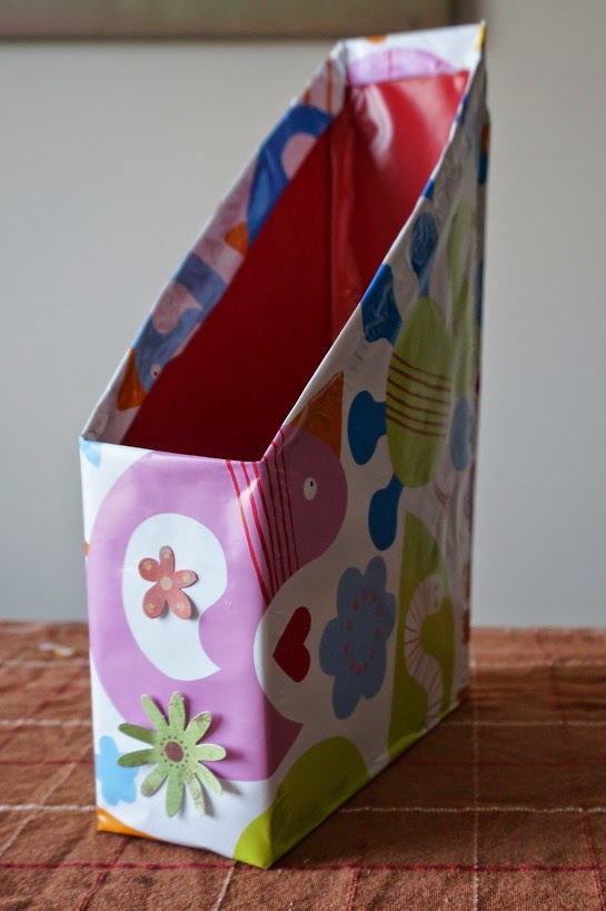 We Love Cozy Homes DIY Project Book Holder from Cereal Boxes