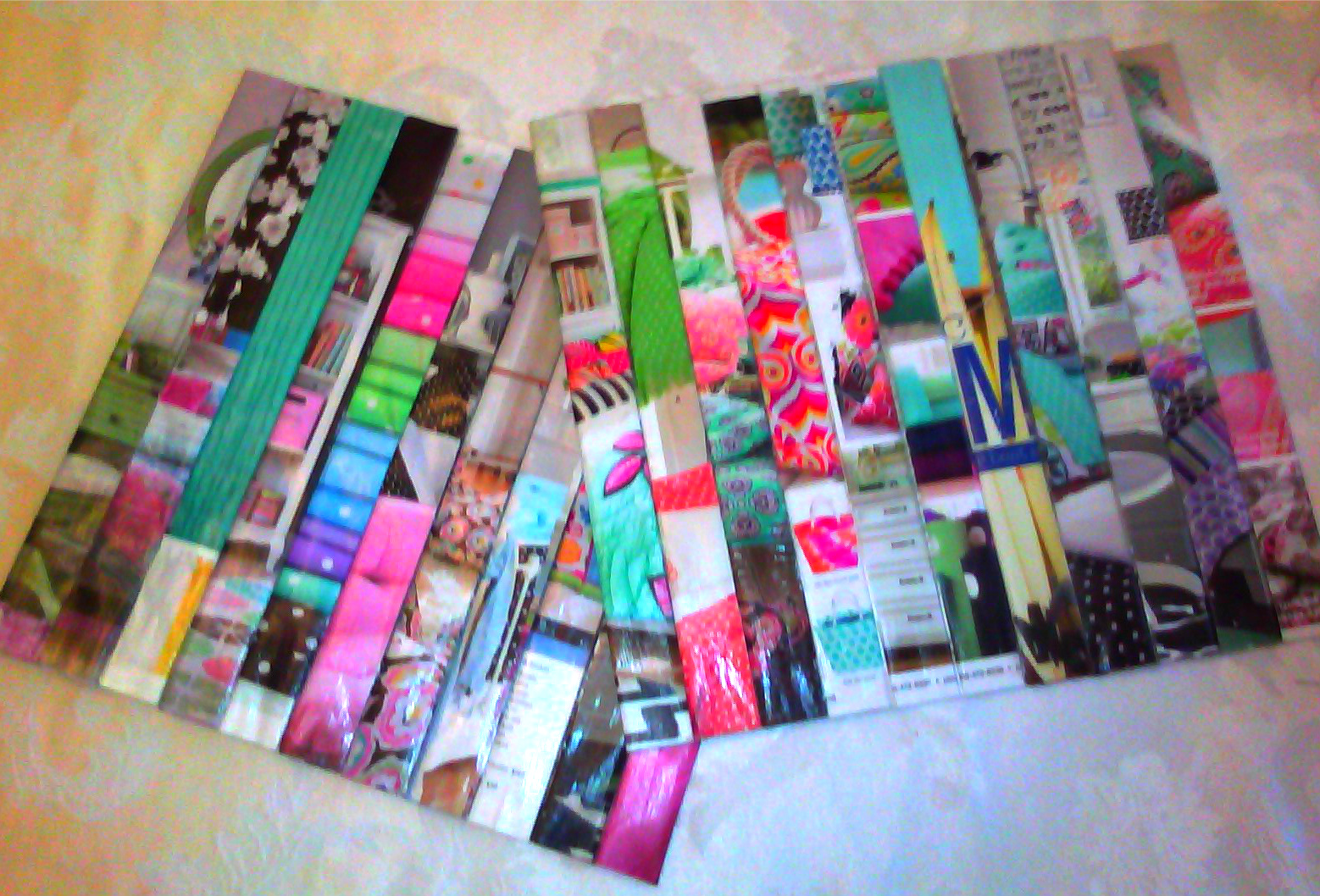 Monkey See Monkey DIY DIY Recycled Magazine Placemats