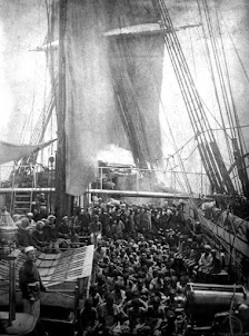 Navio tumbeiro trazendo escravizados para o Brasil