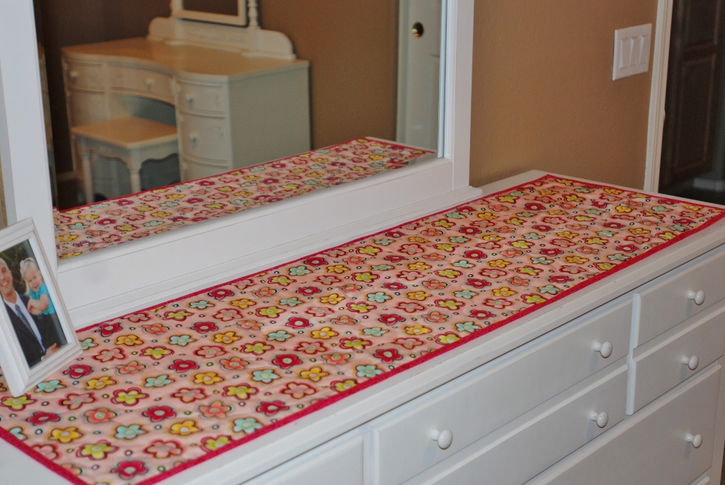 Bedroom Runners Bedroom Furniture 5 Drawer Chest Antiqued Paint