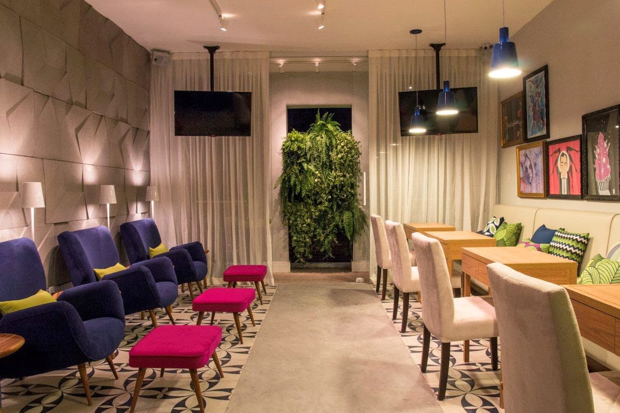 Helena Kallas NAIL CLUB PROJETO COMERCIAL.