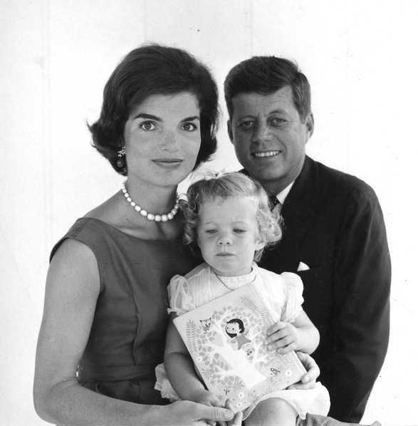 JFK, JACKIE AND CAROLINE