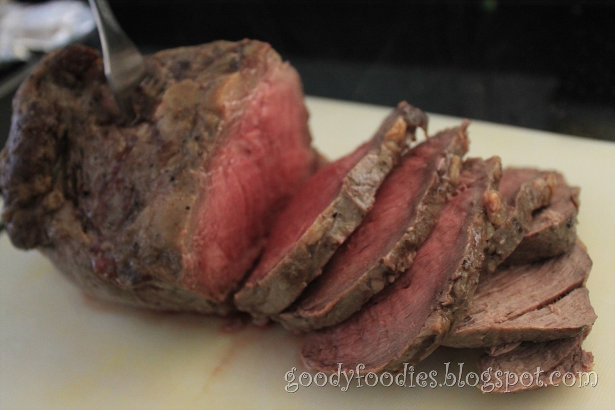 GoodyFoodies Christmas Day Dinner Roast rib eye with roast potatoes