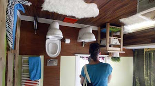 نقره لتكبير أو تصغير الصورة ونقرتين لعرض الصورة في صفحة مستقلة بحجمها الطبيعي