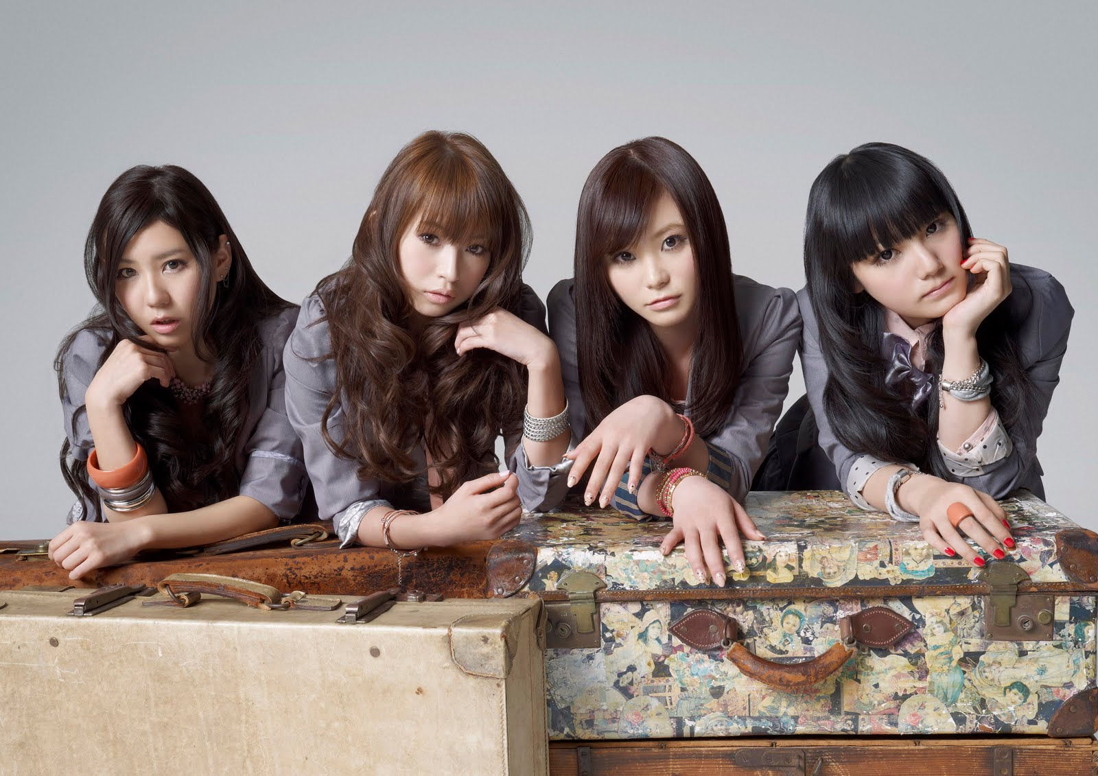 Entertainment Buzz: Scandal in singapore!
