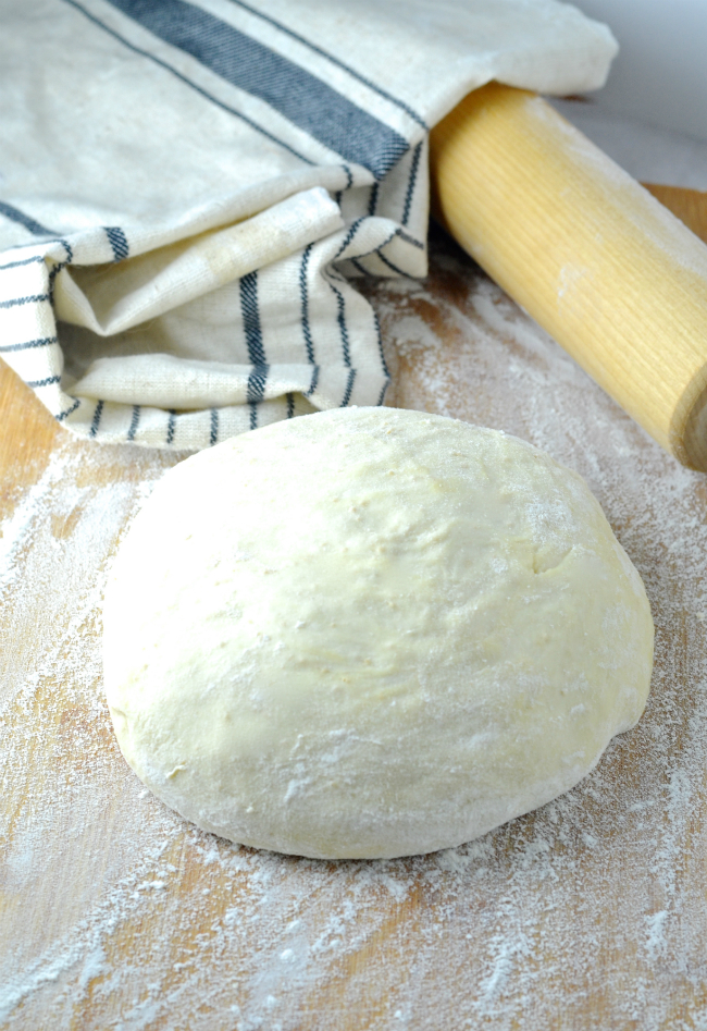 Perfect Pizza Dough | The Redhead's Adventures