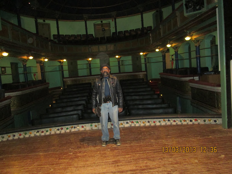Seafarer/Blogger /Tourist Rudolph.a.Furtado on the "Gaiety Theatre Stage".