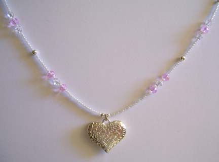 Heart Pendant Necklace (close-up)