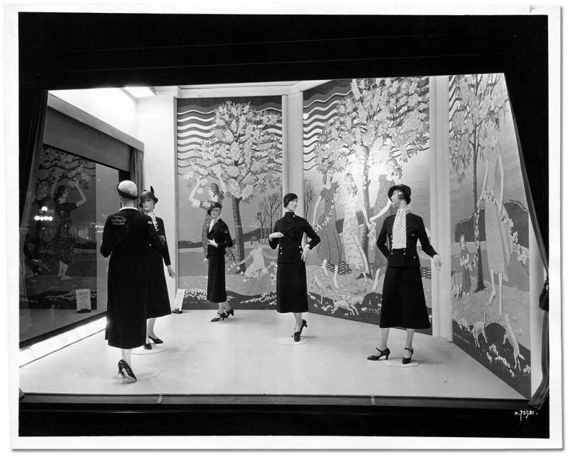 Pin by lynne bassett on rochester, ny The Couture Touch: Inspiration: Vintage Window Displays