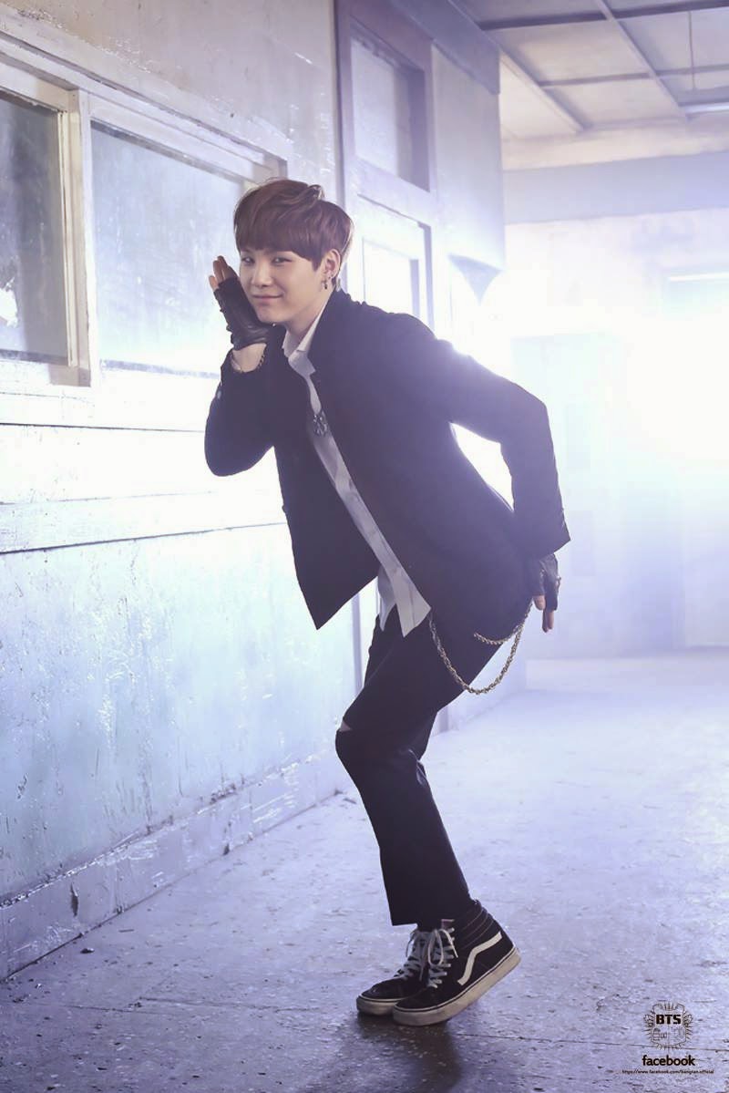 Resultado de imagem para imagens fofas bts suga