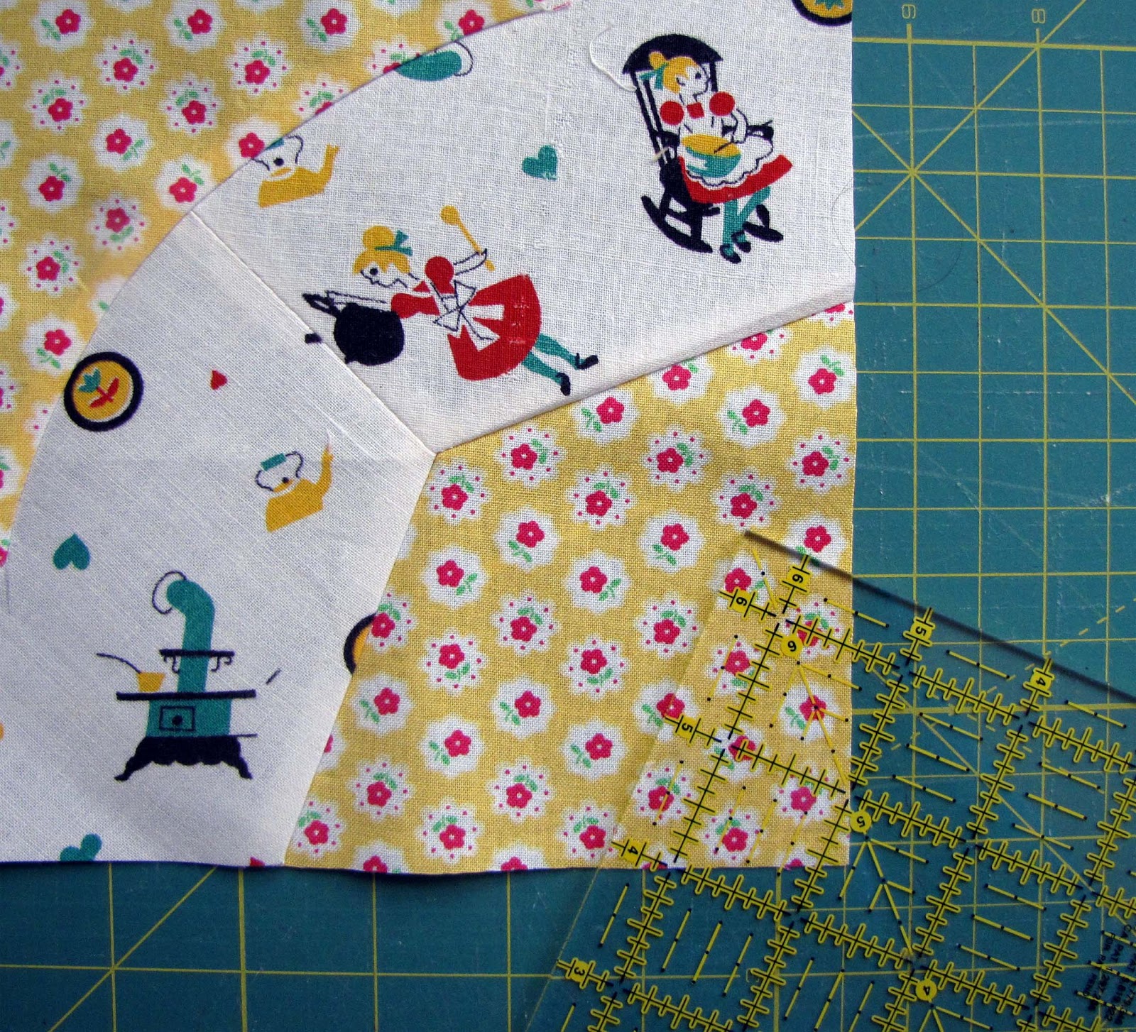Charise Creates Vintage Block Quilt Along Block 2 Night and Day