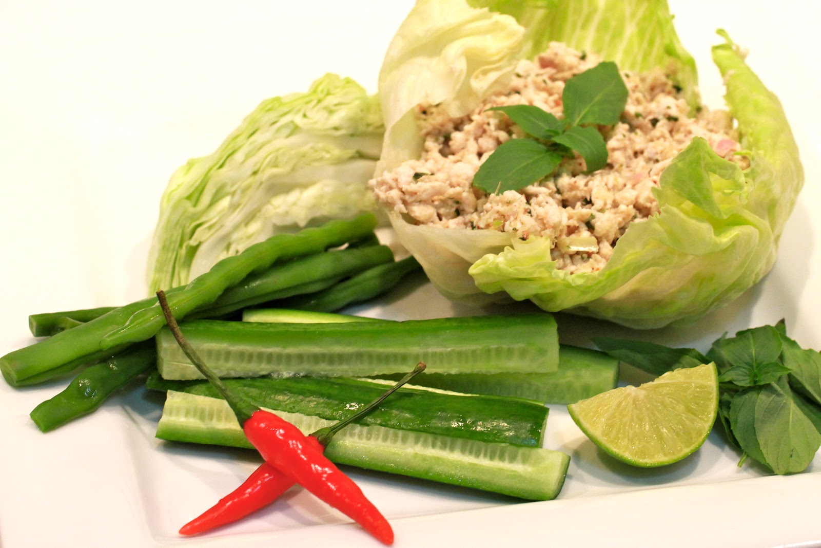 Mixing it up in HK laab gai