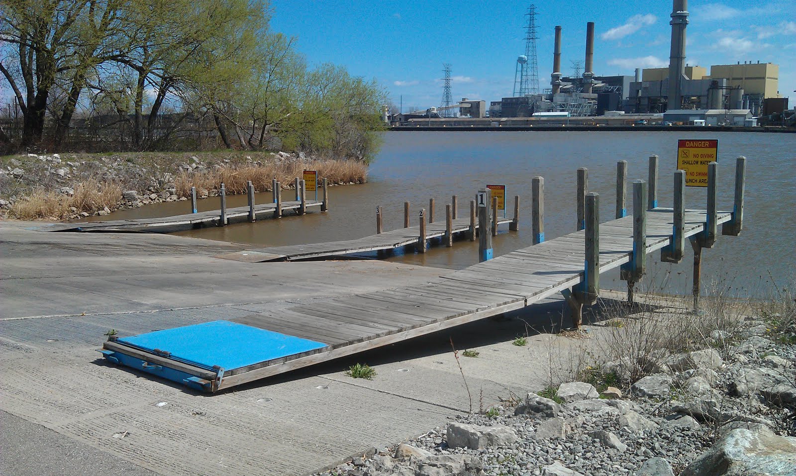 Houghton Lake Walleye Report: Saginaw River DNR Launch 5/6/11