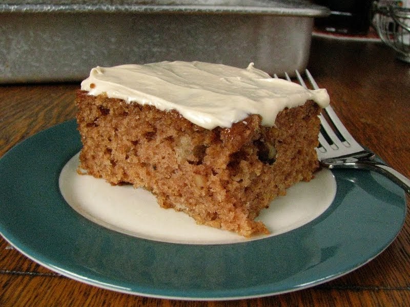 CakeWalk Sourdoughizing Applesauce Cake