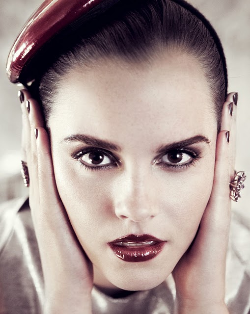 VOGUE US July 2011 Emma Watson emma watson vogue 2011. VOGUE US July 2011 Emma Watson