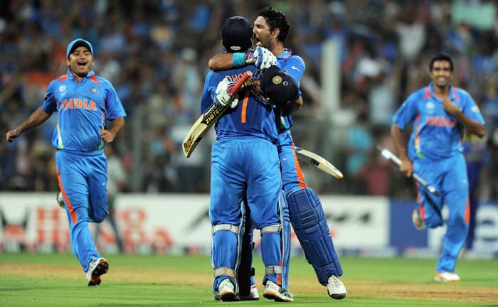 India+winning+world+cup+2011+wallpapers