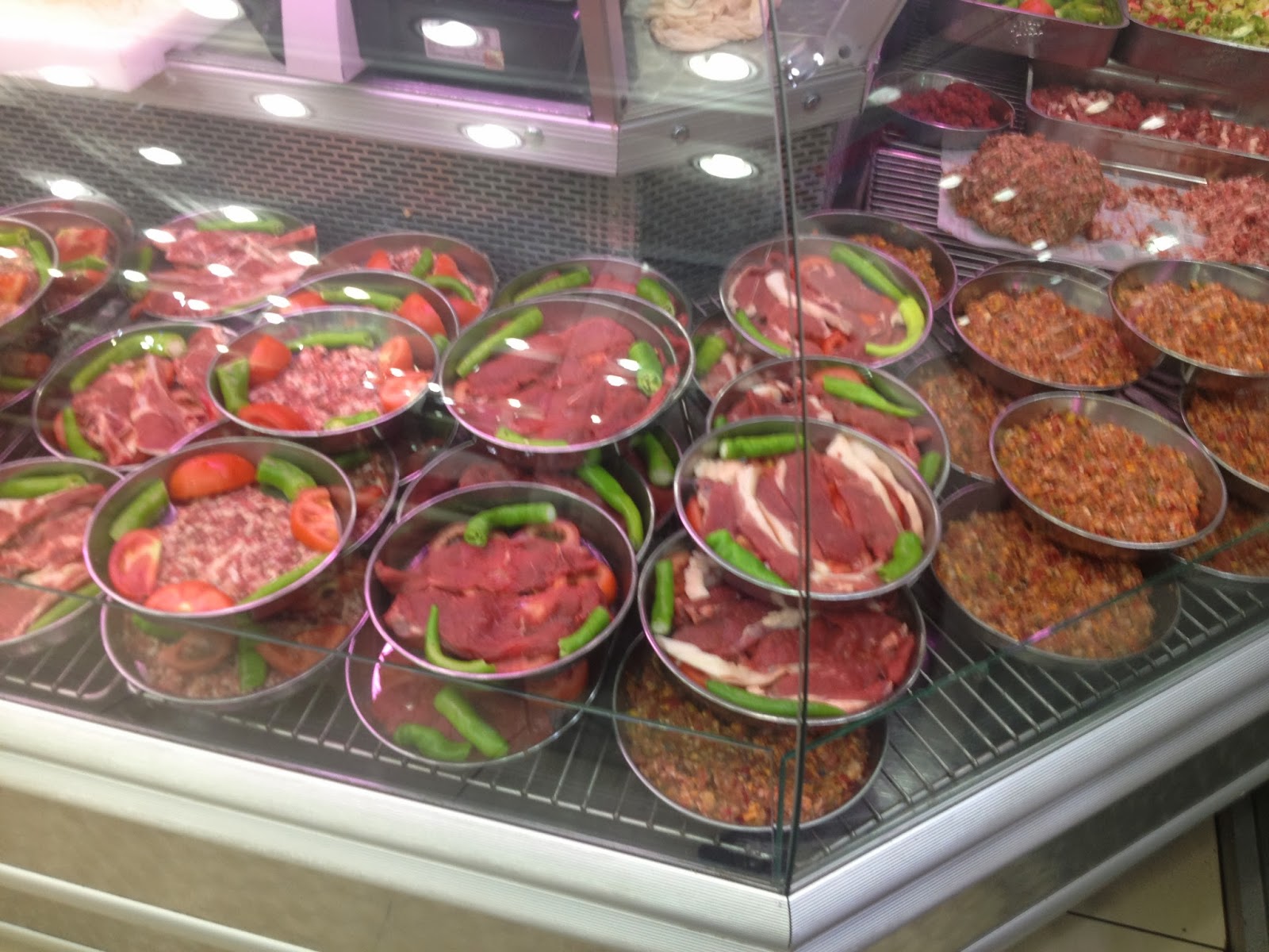 Ahmet�le Yemek HİZMET KARDEŞLER FIRINLI KASAP