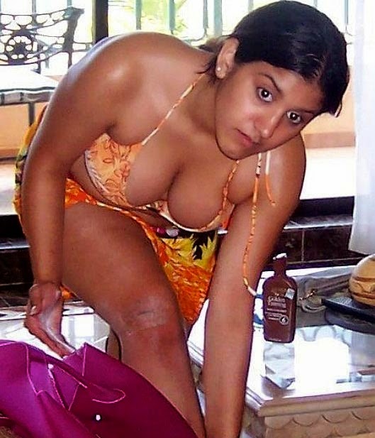 Aunty full dress removing photos - Aunty without dress sexy photos ...
