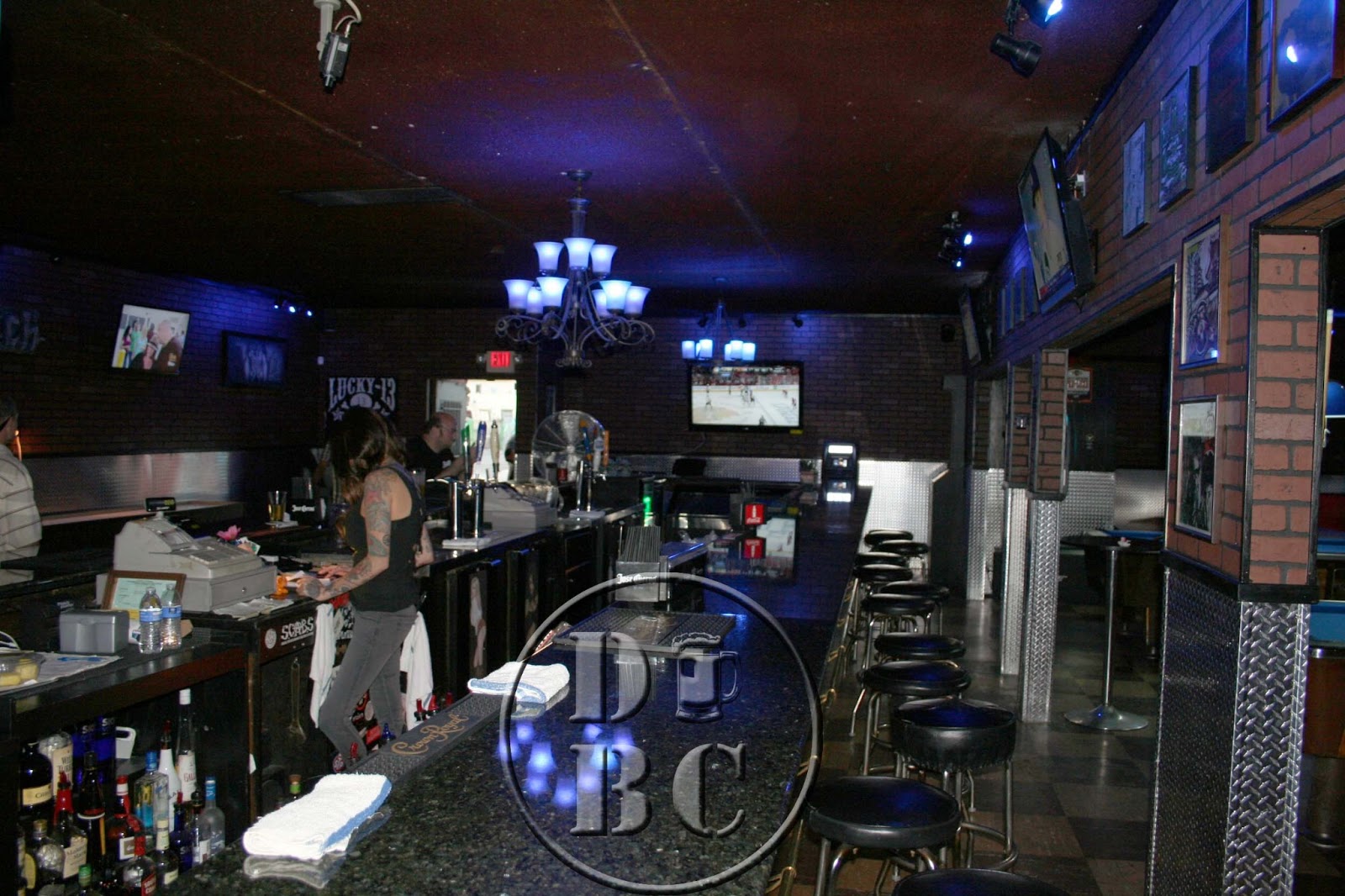 DiveBar Culture Black Light District, Long Beach, CA