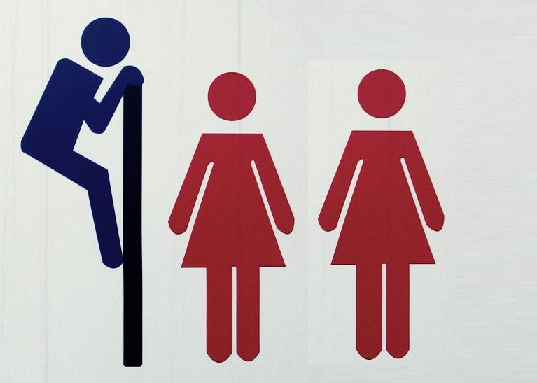 Donna Bonita ♥ ♥ Porque mulheres vão juntas ao banheiro? -> Banheiro Feminino No Senado Donna Bonita ♥ ♥ Porque mulheres vão juntas ao banheiro? -> Banheiro Feminino No Senado