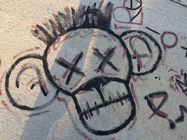 Graffiti, sidewalk art, art, stencil graffiti, Wynwood Miami, Miami, art district, Art Basel Graffiti, sidewalk art, art, stencil graffiti, Wynwood Miami, Miami, art district, Art Basel