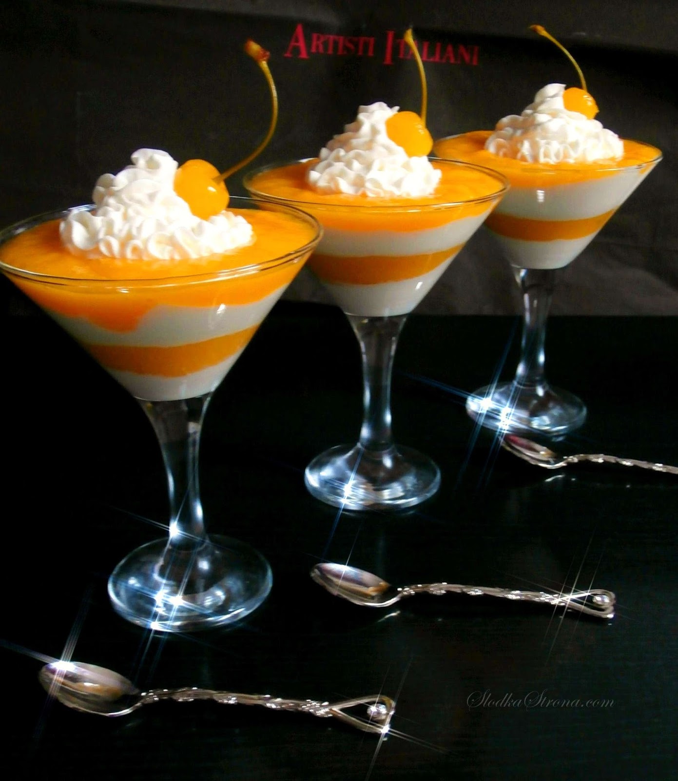Deser Jogurtowy z Mango - Przepis - Słodka Strona