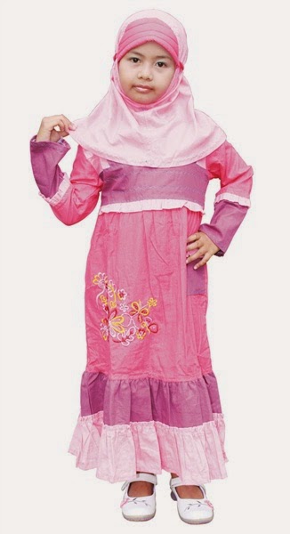 Model Baju Muslim Modern Terbaru untuk Putri Anda Model baju muslim modern terbaru untuk putri anda Model Baju Muslim Modern Terbaru untuk Putri Anda